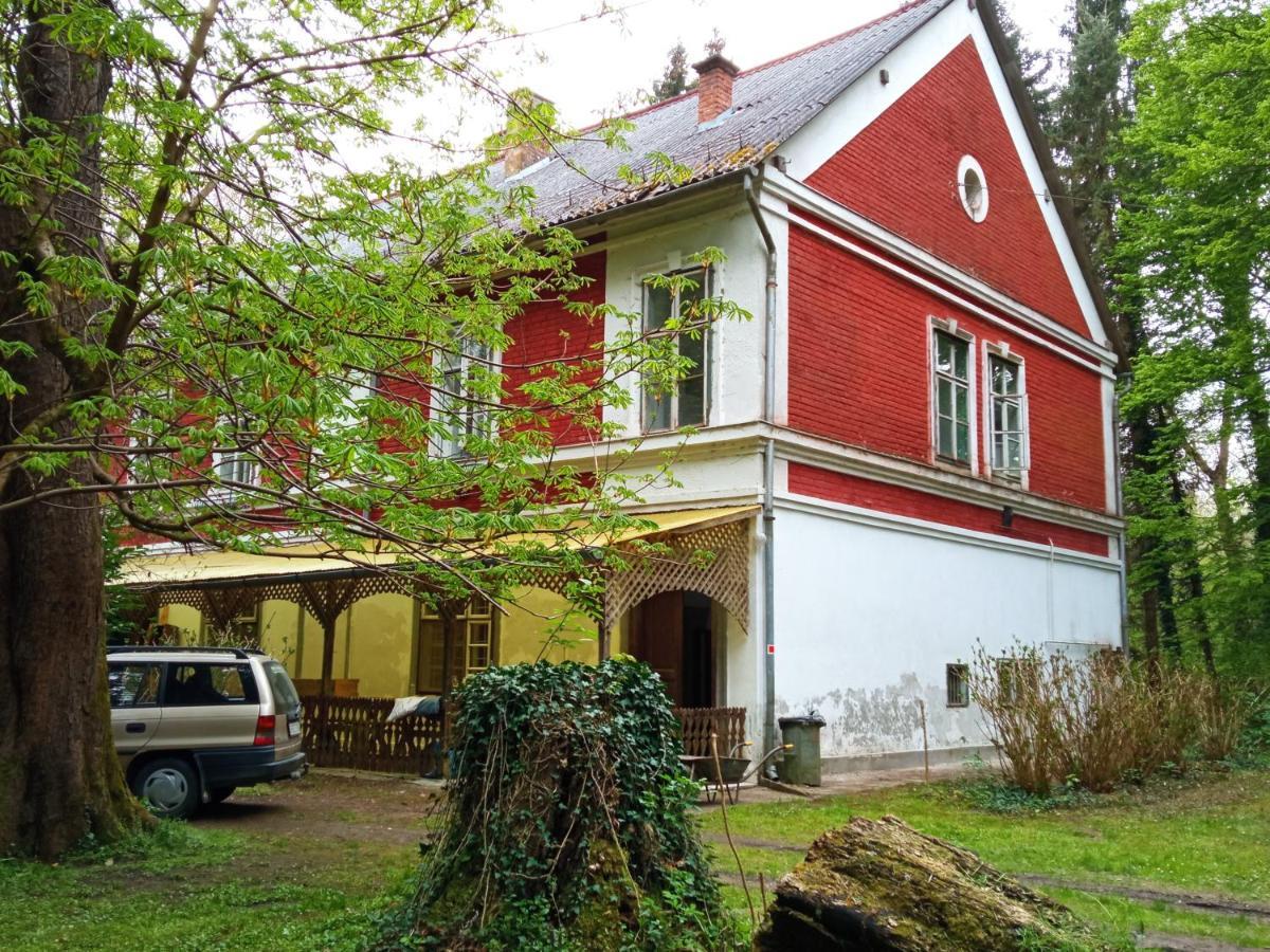 Kalmar Vendeghaz-Vadaszhaz Tornyiszentmiklos Zewnętrze zdjęcie